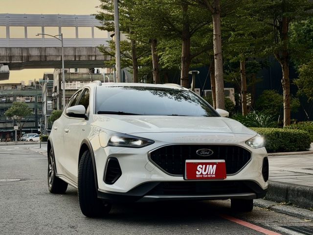 ✓Vignale版 ✓跨界小休旅 ✓大螢影音 ✓ACC主動跟車 ✓自動緊急煞車 ✓胎壓監控 ✓電動座椅  第1張相片