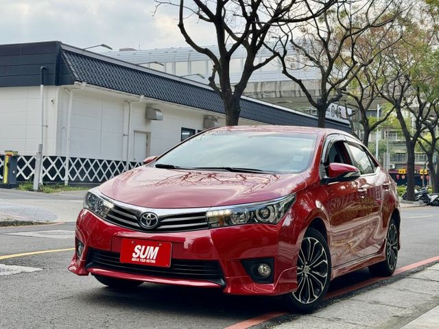 ✓Z版 ✓低里程 一年不到一萬公里 ✓換檔撥片 ✓LED頭燈 ✓空力套件 ✓循跡防滑 ✓定速  第2張相片