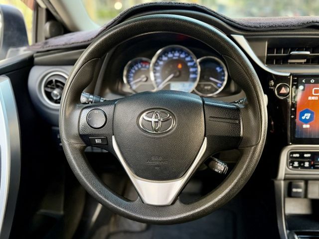 ✓大螢幕影音 ✓循跡防滑 ✓定速 ✓胎壓監控 ✓LED日行燈 ✓免鑰匙啟動 ✓LED尾燈  第5張相片