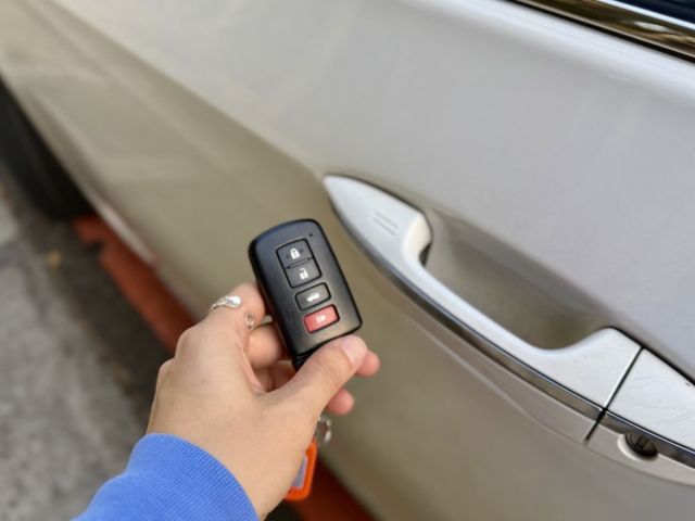 ✓大螢幕影音 ✓循跡防滑 ✓定速 ✓胎壓監控 ✓LED日行燈 ✓免鑰匙啟動 ✓LED尾燈  第12張相片