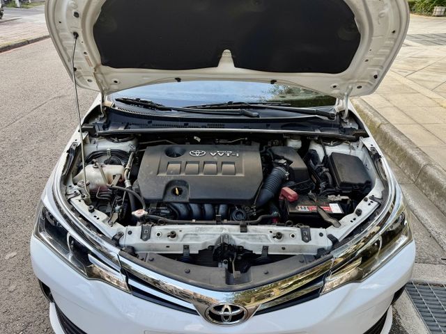 ✓大螢幕影音 ✓循跡防滑 ✓定速 ✓胎壓監控 ✓LED日行燈 ✓免鑰匙啟動 ✓LED尾燈  第20張相片