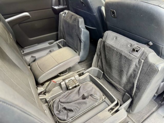 ✓七人座 ✓一家老小出遊好選擇 ✓側滑門方便上下車 ✓妥善率高 ✓三排座椅 ✓日系空間收納 ✓天窗 ✓電動座椅  第12張相片