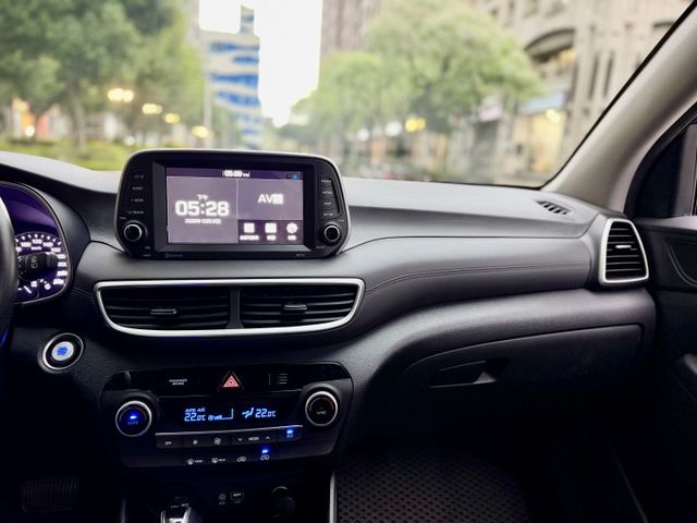 ✓盲點偵測 ✓TURBO ✓ACC主動跟車 ✓AEB自動緊急煞車 ✓胎壓監控 ✓LED頭燈 ✓後座出風口 ✓電動腰靠  第9張相片