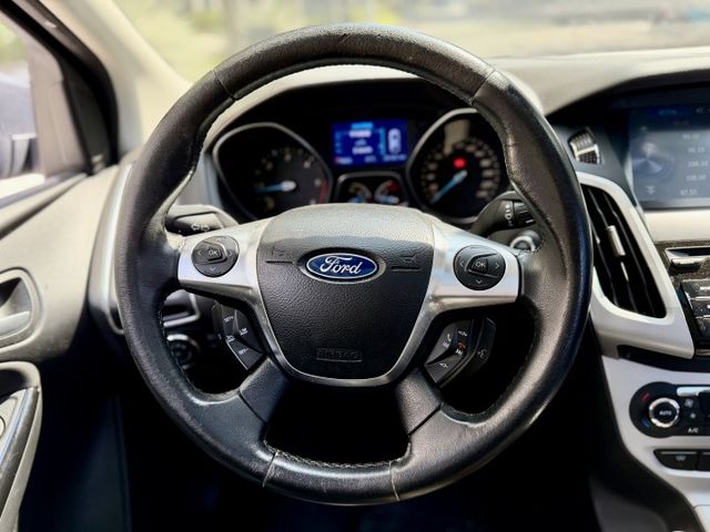 ✓柴油代步車 ✓機車價買汽車 ✓定速 ✓天窗 ✓循跡防滑  第5張相片