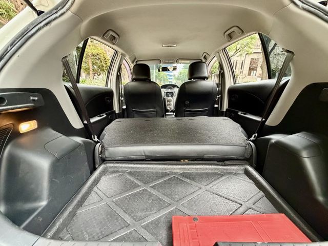 ✓省油二代小鴨 ✓超級好養 ✓靈活空間 ✓便利ISOFIX ✓妥善率高  第16張相片