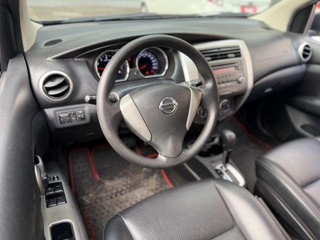 ✓小車大空間 ✓省油 ✓衛星導航 ✓車道變換輔助系統 ✓車頂行李架 ✓胎壓監控  第3張相片