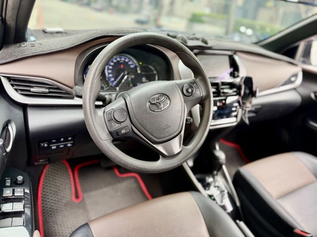 ✓最頂級S版 ✓循跡防滑 ✓AEB自動緊急煞車 ✓斜坡起步輔助 ✓LED日行燈 ✓換檔撥片  第3張相片