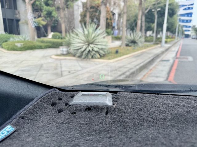 ✓最頂級S版 ✓循跡防滑 ✓AEB自動緊急煞車 ✓斜坡起步輔助 ✓LED日行燈 ✓換檔撥片  第13張相片