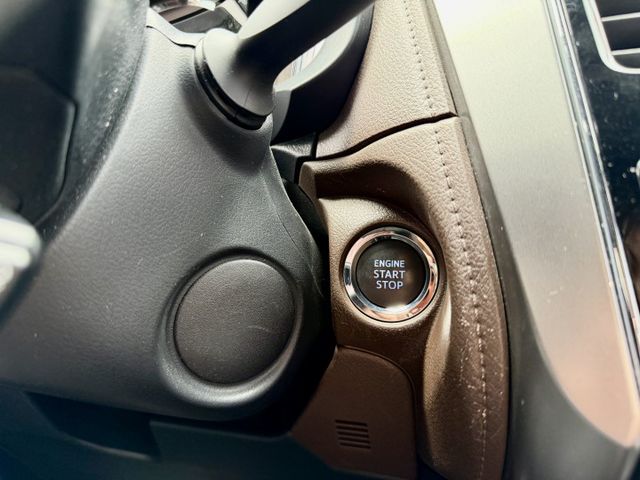 ✓最頂級S版 ✓循跡防滑 ✓AEB自動緊急煞車 ✓斜坡起步輔助 ✓LED日行燈 ✓換檔撥片  第14張相片