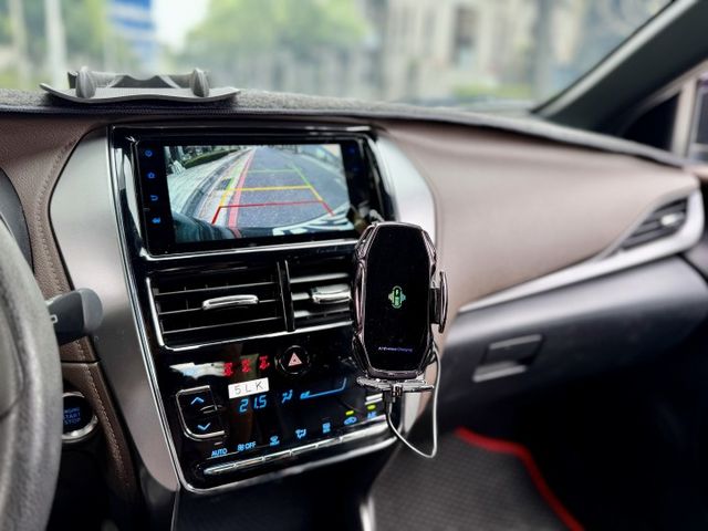 ✓最頂級S版 ✓循跡防滑 ✓AEB自動緊急煞車 ✓斜坡起步輔助 ✓LED日行燈 ✓換檔撥片  第16張相片