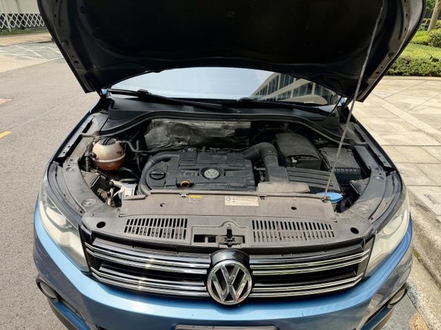 ✓歐系休旅 ✓渦輪動力大 ✓靈活操控 ✓質感內裝 ✓AUTOHOLD ✓電子啟動 ✓電子手剎  第17張相片