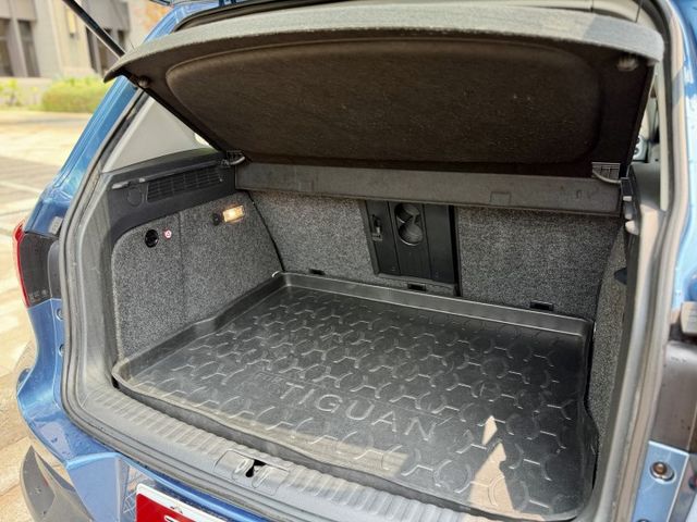 ✓歐系休旅 ✓渦輪動力大 ✓靈活操控 ✓質感內裝 ✓AUTOHOLD ✓電子啟動 ✓電子手剎  第18張相片