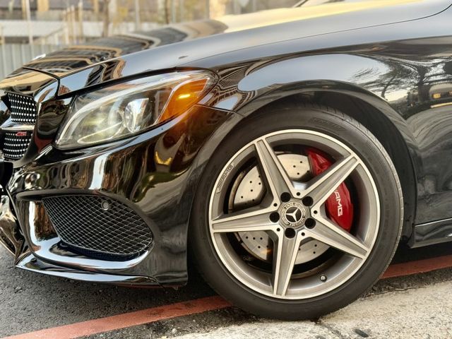 ✓正AMG ✓柏林之音 ✓卡鉗烤漆 ✓定期保養 剛做大保養 ✓耗材已更新 ✓全景天窗 ✓升級水箱護罩 ✓升級12寸大螢幕  第19張相片