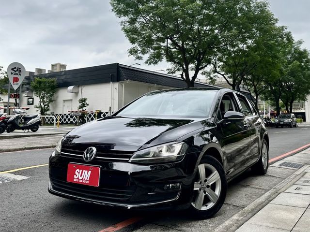 ✓1.4 TSI ✓五門渦輪小鋼炮 ✓電子手煞車 ✓AUTOHOLD ✓怠速熄火 ✓電動收納後照鏡  第2張相片
