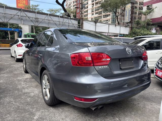 ✓循跡防滑 ✓四條新輪胎 ✓斜坡起步輔助 ✓1.4渦輪大扭力 ✓粉塵過濾器  第7張相片