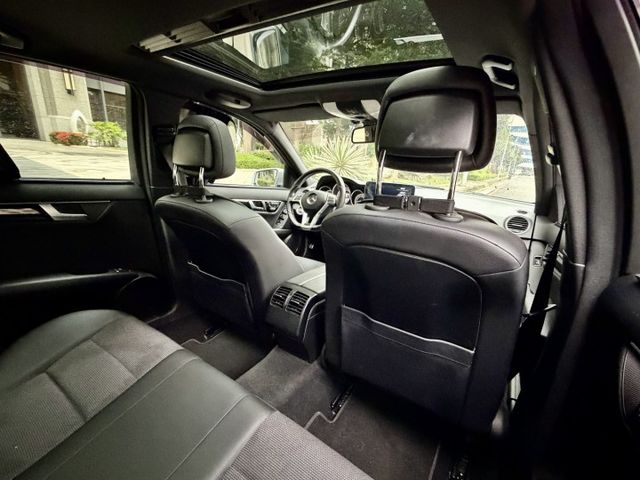 C-CLASS ESTATE  第7張相片