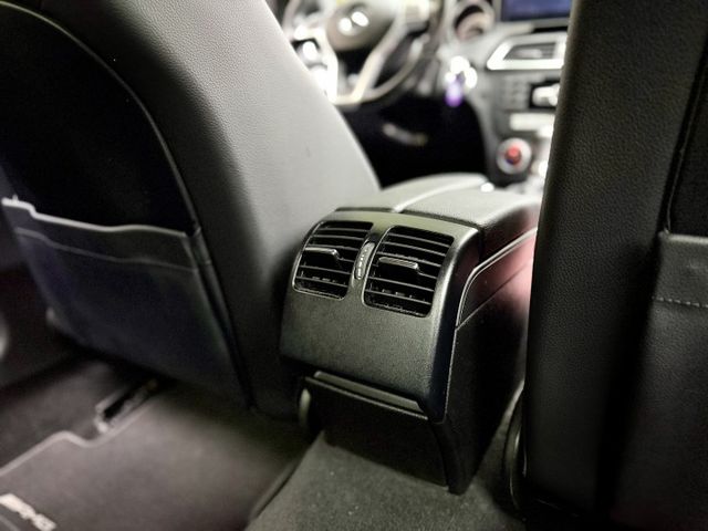 C-CLASS ESTATE  第18張相片
