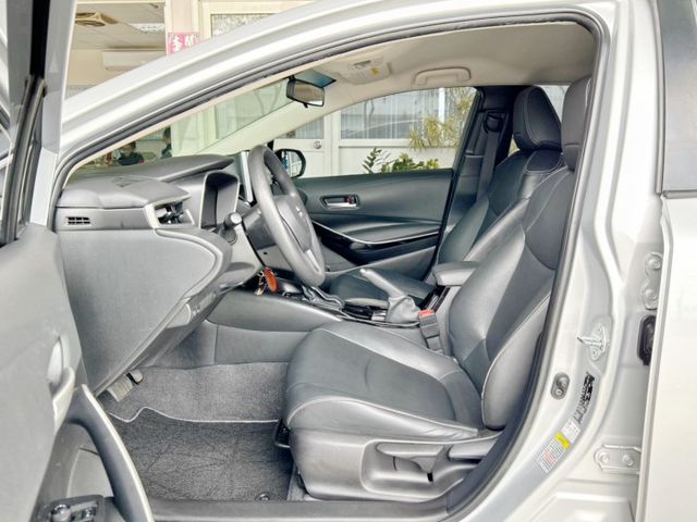 豪華版/全車原鈑件/原廠保養/7安/ACC/Car Play/導航/恆溫空調/四條輪胎近全新/YES認證/里程保證  第5張相片