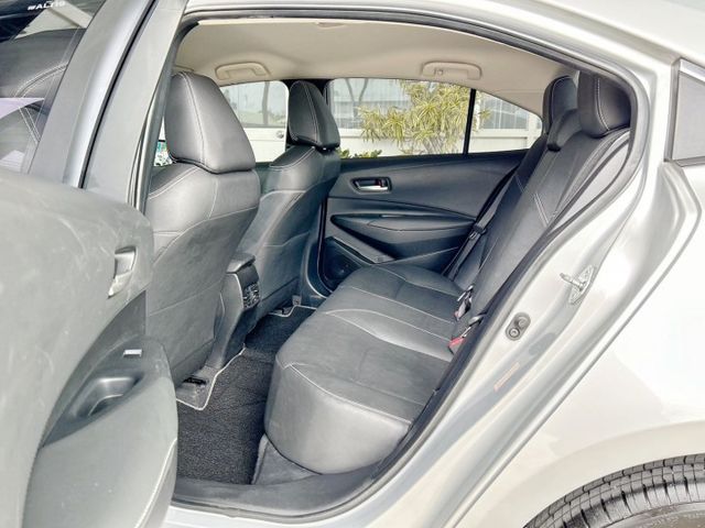 豪華版/全車原鈑件/原廠保養/7安/ACC/Car Play/導航/恆溫空調/四條輪胎近全新/YES認證/里程保證  第6張相片