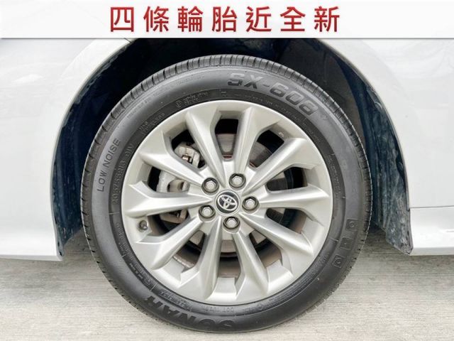 豪華版/全車原鈑件/原廠保養/7安/ACC/Car Play/導航/恆溫空調/四條輪胎近全新/YES認證/里程保證  第16張相片
