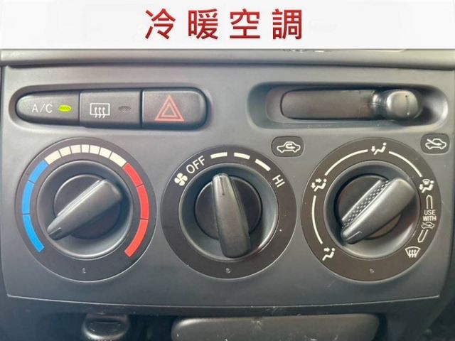全車原鈑件/低里程僅跑12萬多公里/底盤無漏油/省油好開/里程保證  第9張相片