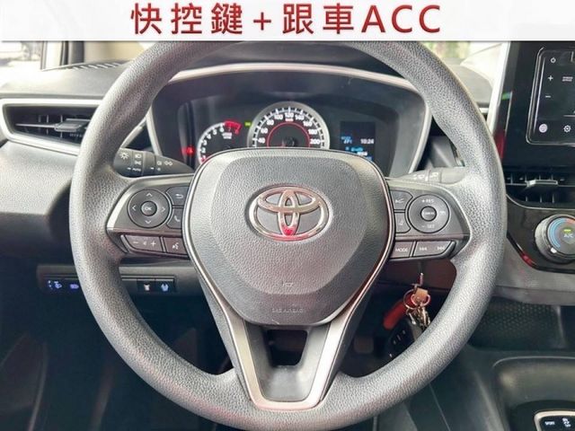 9月出廠/僅跑4萬5/全車原鈑件/原廠保養/CarPlay/導航/倒車影像/四條輪胎九成新/YES認證/里程保證  第8張相片