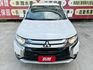 10出廠/4WD/僅跑6萬/全車原鈑件/原廠保養/7安/定速/恆溫空調/前雷達/車側盲點/YES認證/里程保證  第2張縮圖