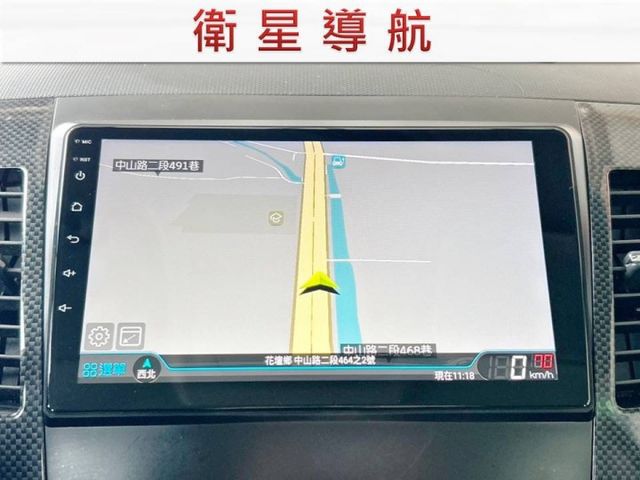 10月出廠/io版/定速+換檔撥片/Apple Carplay/導航/倒車影像/恆溫空調/里程保證/現況看車  第11張相片