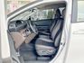全新領牌車/5人座豪華+精裝版/360環景/單邊電動側滑門/CarPlay/恆溫空調/車側盲點/里程保證  第5張縮圖