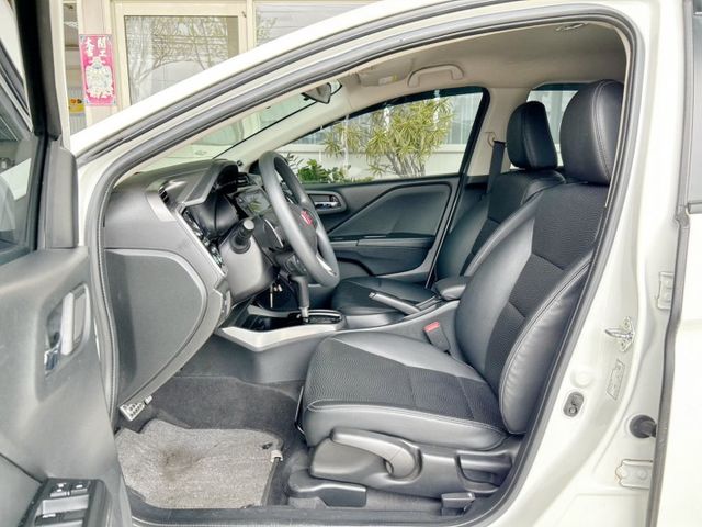 VTI-S/全車原鈑件/6安/定速+換檔撥片/車側盲點/衛星導航/恆溫空調/YES認證/里程保證  第5張相片