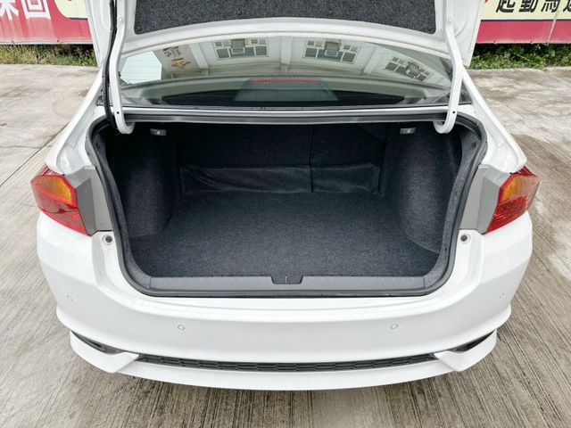 VTI-S/全車原鈑件/6安/定速+換檔撥片/車側盲點/衛星導航/恆溫空調/YES認證/里程保證  第15張相片