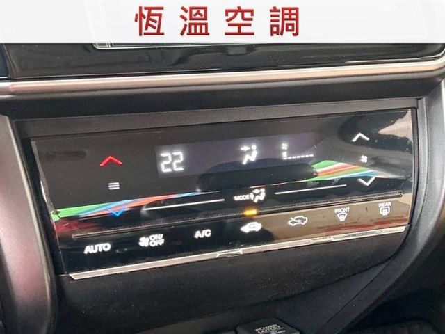 VTI-S版/僅跑7萬/全車原鈑件/原廠保養/衛星導航/倒車影像/四條米其林輪胎九成新/YES認證/里程保證  第12張相片