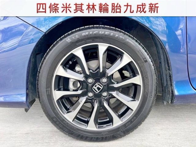 VTI-S版/僅跑7萬/全車原鈑件/原廠保養/衛星導航/倒車影像/四條米其林輪胎九成新/YES認證/里程保證  第16張相片