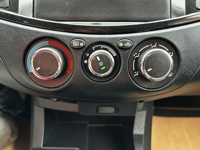 5人座客貨車/前行車記錄器+後倒車顯影/Yes認證/全車原鈑件/可全貸/附發票  第10張相片