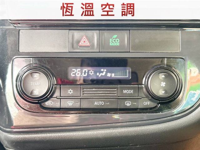 4WD/快控鍵+定速/多功能影音/Apple CarPlay/倒車影像/四條輪胎九成新/YES認證/里程保證  第13張相片