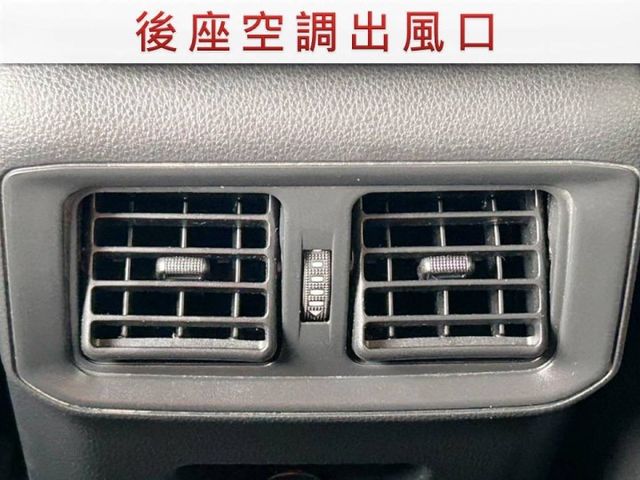 不用殺價就很便宜/豪華版/全車原鈑件/7安/ACC/後座空調出風口/YES認證/里程保證  第11張相片