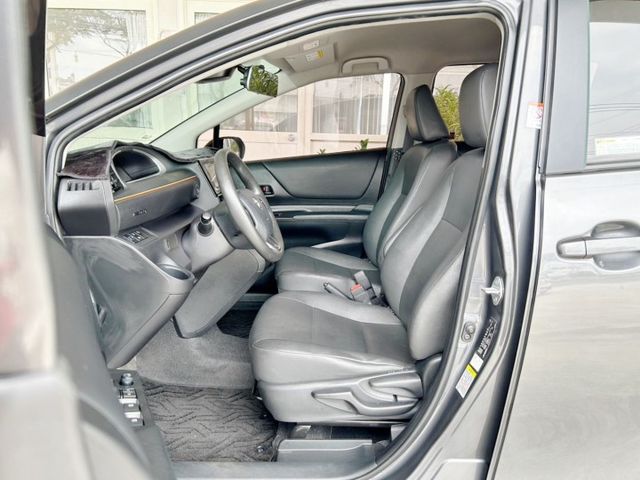 七月出廠/豪華版/全車原鈑件/僅跑5萬/6安/恆溫空調/前後錄行車紀錄器/YES認證/可全貸  第5張相片