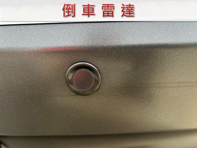 一手CR-V休旅車/天窗/倒車顯影+雷達/雙安全氣囊/YES認證/里程保證  第11張相片