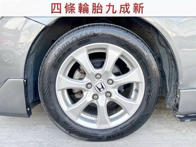 VTI/在地一手車/快控鍵+定速/Modulo空力套件/四條輪胎九成新/里程保證  第11張相片