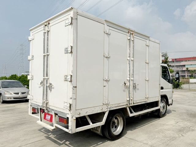 車況超好/11.5呎箱體/自排/原鈑件/原廠保養/六條輪胎近全新/倒車影像/附發票/YES認證/里程保證  第12張相片