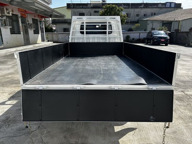 22年12出廠/僅跑六萬/全車原鈑件/里程保證/YES認證/附發票/可全貸/  第12張相片