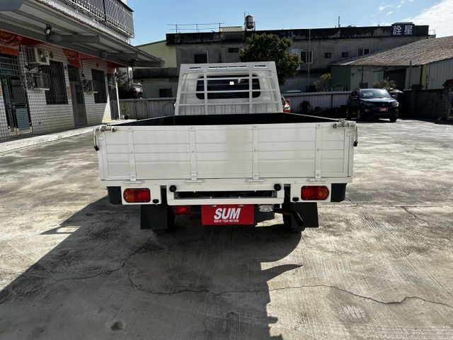 22年12出廠/僅跑六萬/全車原鈑件/里程保證/YES認證/附發票/可全貸/  第13張相片