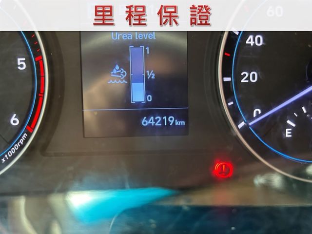 自排/升降尾門/全車原鈑件/只跑六萬/YES認證/附發票/可全貸  第5張相片