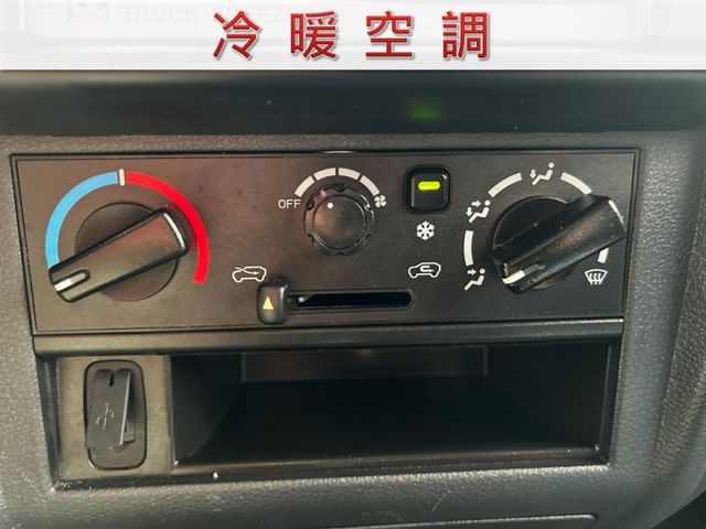 手排小貨車/10公分厚度冷凍車廂/ABS/循跡防滑/YES認證/里程保證/附發票  第7張相片