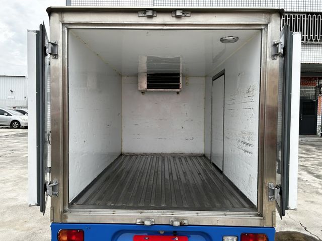 手排小貨車/10公分厚度冷凍車廂/ABS/循跡防滑/YES認證/里程保證/附發票  第14張相片