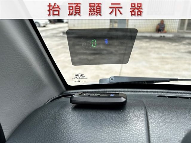 僅跑4萬/自排/8月出廠/全車原鈑件/附發票/可全貸  第9張相片