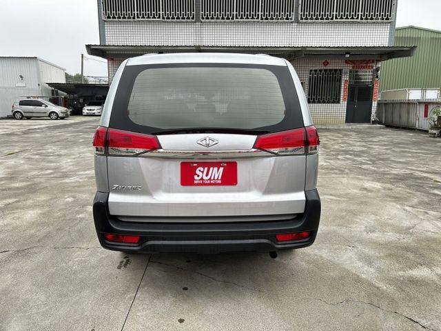 僅跑四萬/Yes認證/全車鈑件/可全貸/附發票  第17張相片