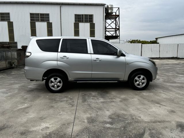 雙安全氣囊/行車紀錄器/全車原鈑件/里程保證/YES認證  第4張相片