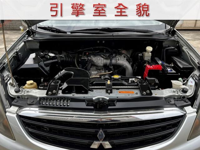 雙安全氣囊/行車紀錄器/全車原鈑件/里程保證/YES認證  第12張相片
