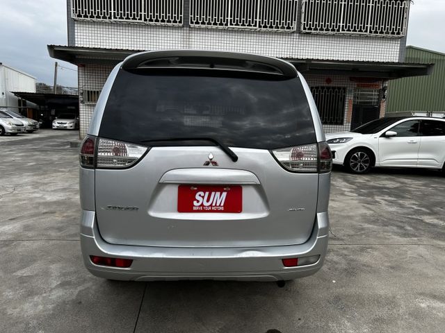 雙安全氣囊/行車紀錄器/全車原鈑件/里程保證/YES認證  第17張相片